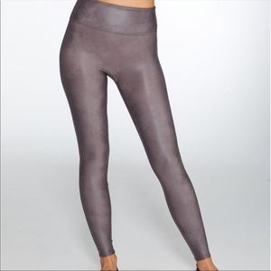 Spanx medium faux leather leggings antique rose